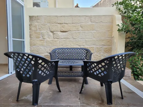 3 bed Town House For Rent in Balzan, Balzan - thumb 1