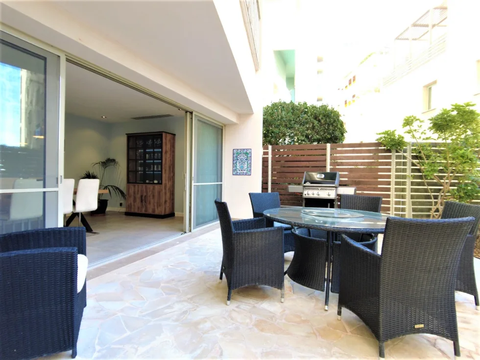 2 bed Apartment For Rent in Sliema, Sliema - thumb 2