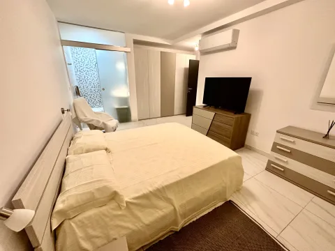 2 bed Apartment For Rent in St Julian's, St Julian's - thumb 6