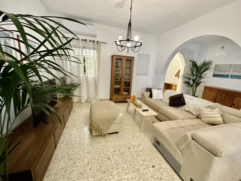 4 bed Town House For Rent in Attard, Attard - thumb 10