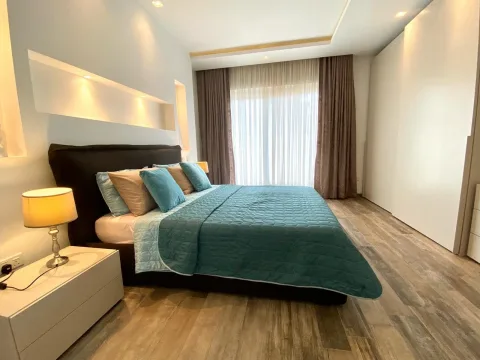 3 bed Apartment For Rent in Sliema, Sliema - thumb 10