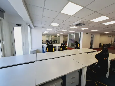 0 bed Office For Rent in St Julian's, St Julian's - thumb 3