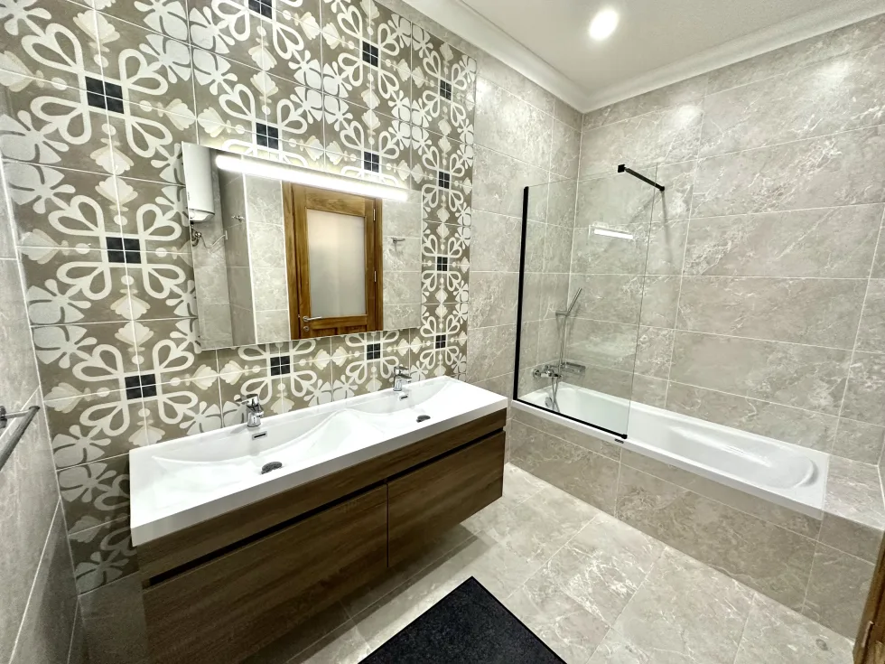 3 bed Town House For Rent in Sliema, Sliema - thumb 12