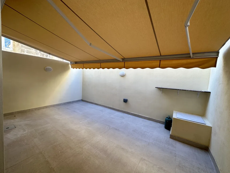 3 bed Town House For Rent in Sliema, Sliema - thumb 17