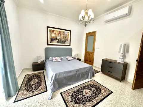 3 bed Town House For Rent in Sliema, Sliema - thumb 8