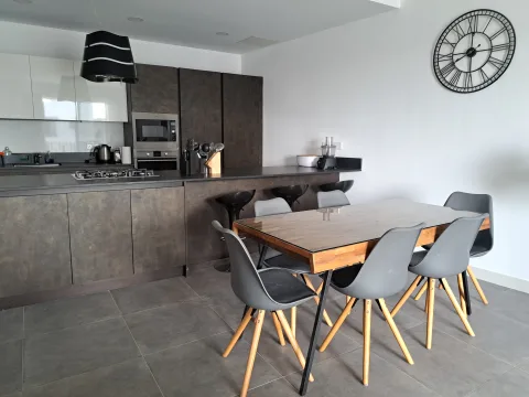 3 bed Apartment For Rent in San Gwann, San Gwann - thumb 4