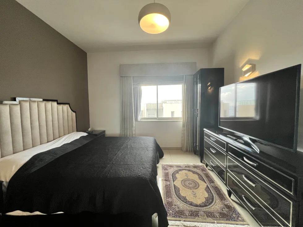 3 bed Apartment For Rent in Sliema, Sliema - thumb 8