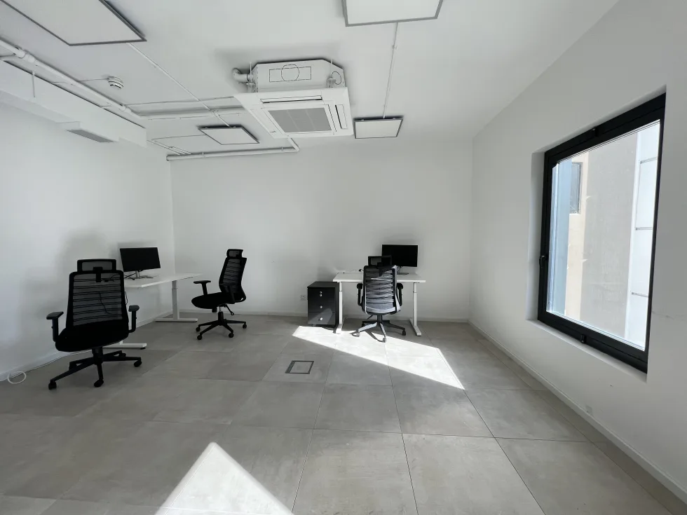 0 bed Office For Rent in Sliema, Sliema - thumb 6