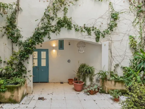 3 bed Town House For Rent in Birkirkara, Birkirkara - thumb 1