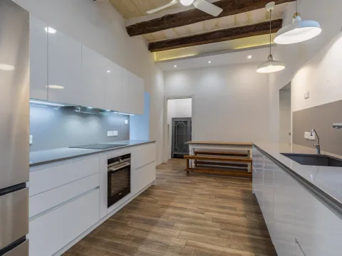 3 bed Town House For Rent in Birkirkara, Birkirkara - thumb 3