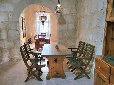 3 bed Town House For Rent in Mellieha, Mellieha - thumb 5