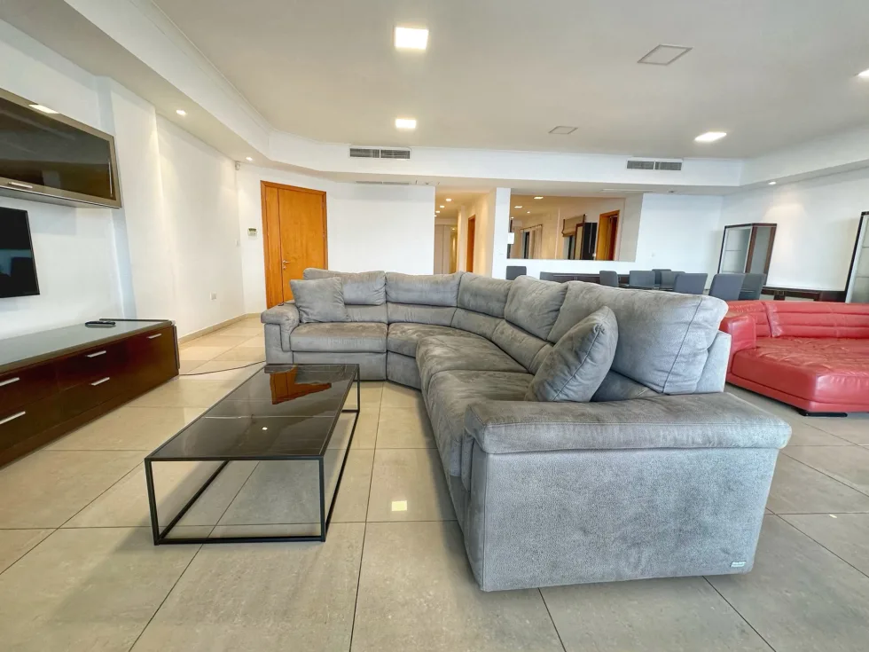 4 bed Apartment For Rent in Sliema, Sliema - thumb 3