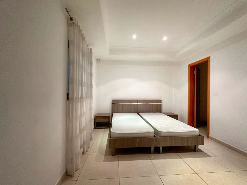 4 bed Apartment For Rent in Sliema, Sliema - thumb 7