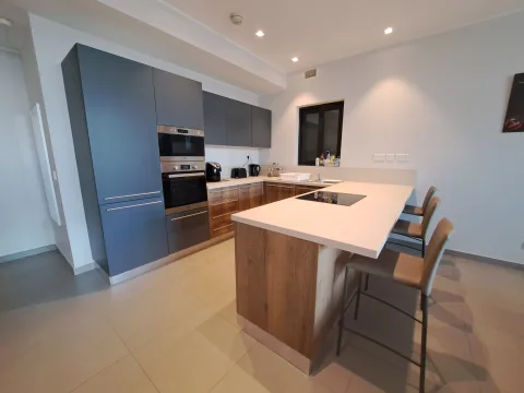 2 bed Apartment For Rent in St Julian's, St Julian's - thumb 4