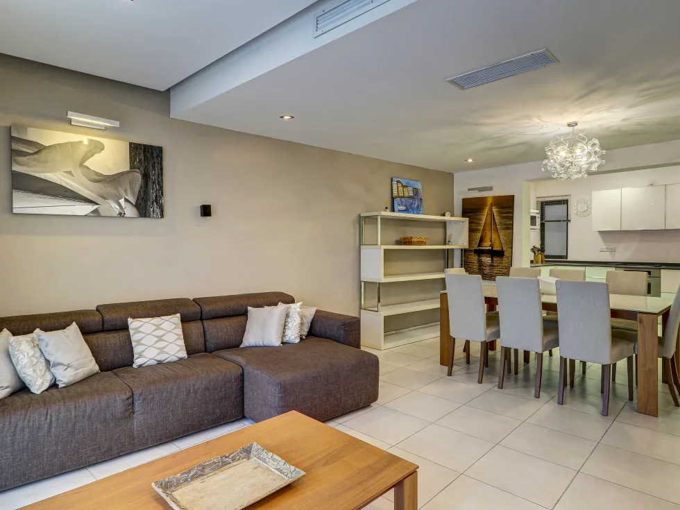 2 bed Apartment For Rent in St Julian's, St Julian's - thumb 1