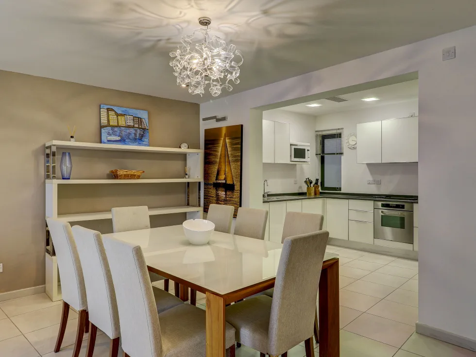 2 bed Apartment For Rent in St Julian's, St Julian's - thumb 7