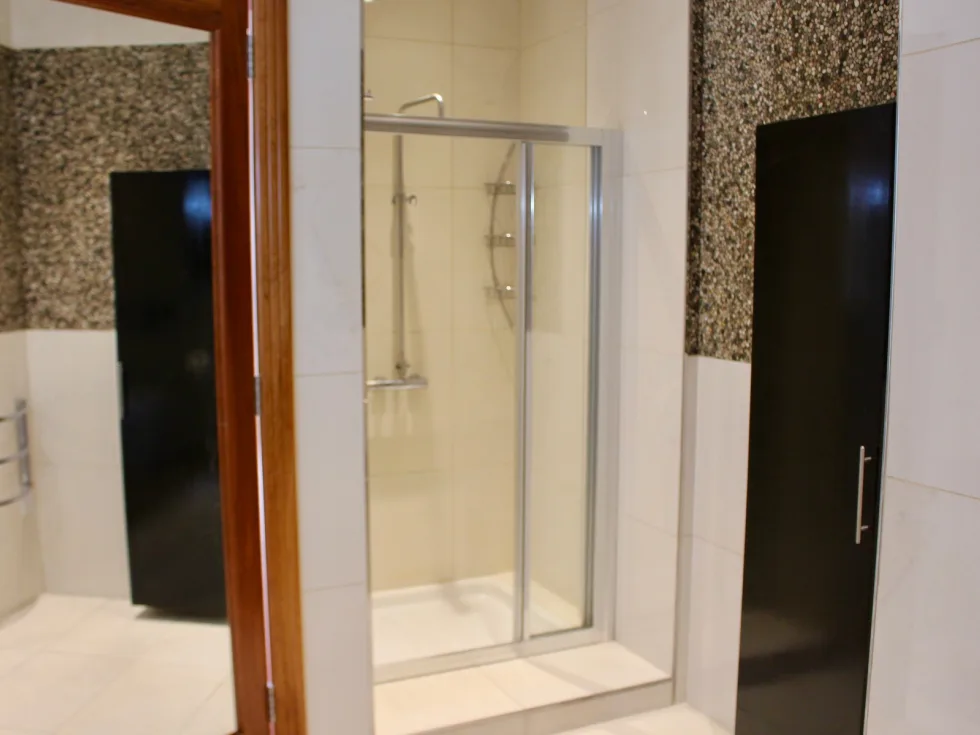 3 bed Apartment For Rent in Sliema, Sliema - thumb 10