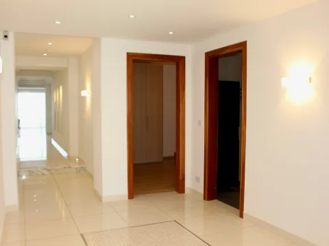 3 bed Apartment For Rent in Sliema, Sliema - thumb 6