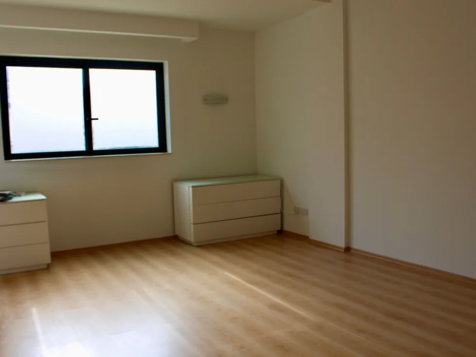 3 bed Apartment For Rent in Sliema, Sliema - thumb 9