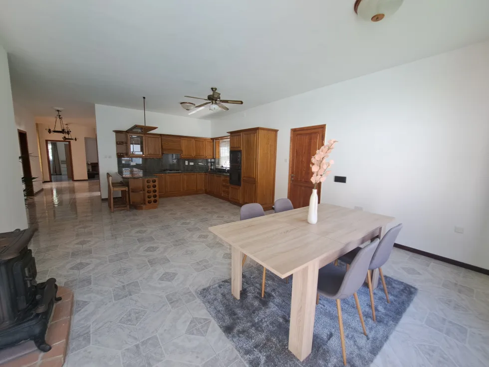 3 bed Villa For Rent in Naxxar, Naxxar - thumb 6