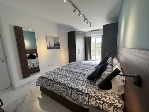 3 bed Apartment For Rent in Xemxija, Xemxija - thumb 14