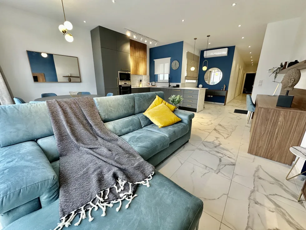 3 bed Penthouse For Rent in Xemxija, Xemxija - thumb 2