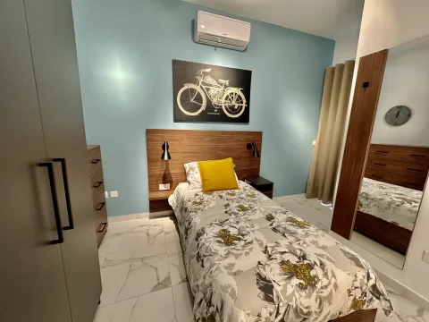 3 bed Penthouse For Rent in Xemxija, Xemxija - thumb 9