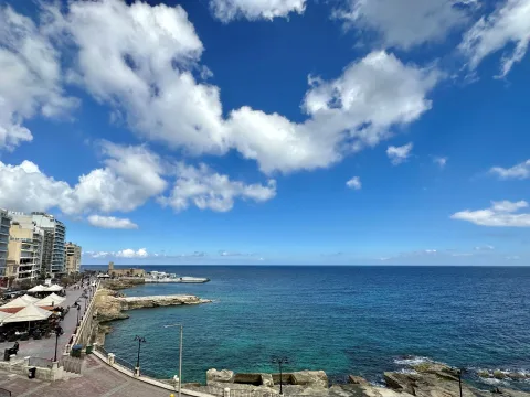 3 bed Apartment For Rent in Sliema, Sliema - thumb 1