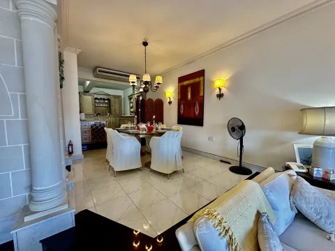3 bed Apartment For Rent in Sliema, Sliema - thumb 7