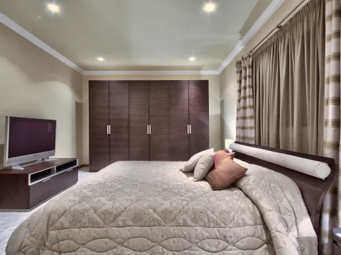 4 bed Apartment For Rent in Sliema, Sliema - thumb 14