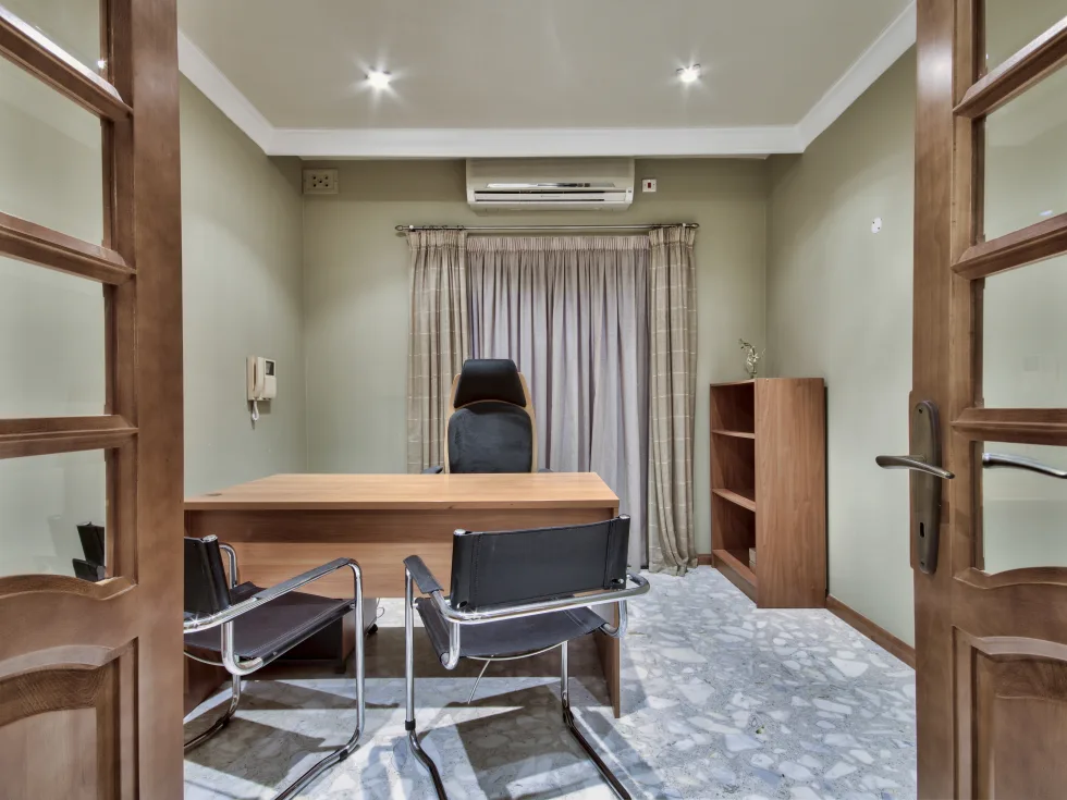 4 bed Apartment For Rent in Sliema, Sliema - thumb 16