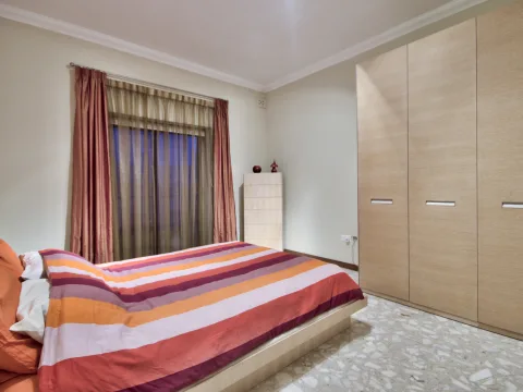 4 bed Apartment For Rent in Sliema, Sliema - thumb 17