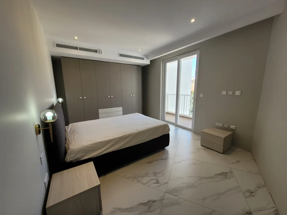 2 bed Apartment For Rent in Sliema, Sliema - thumb 11