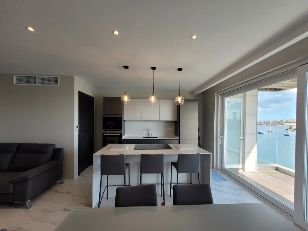 2 bed Apartment For Rent in Sliema, Sliema - thumb 5