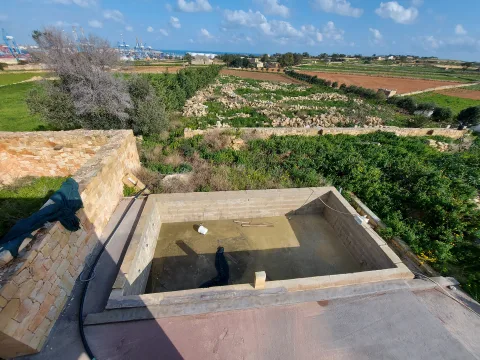 3 bed Farmhouse For Sale in Birzebbugia, Birzebbugia - thumb 2