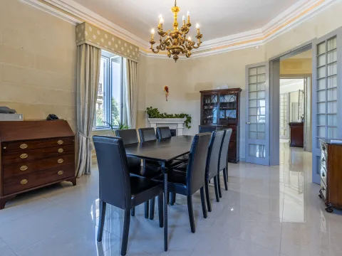 4 bed Town House For Sale in Ta' Xbiex, Ta' Xbiex - thumb 4