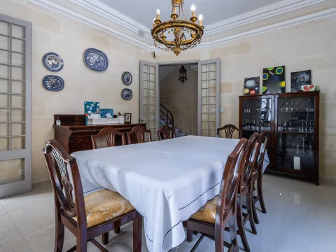 4 bed Town House For Sale in Ta' Xbiex, Ta' Xbiex - thumb 8