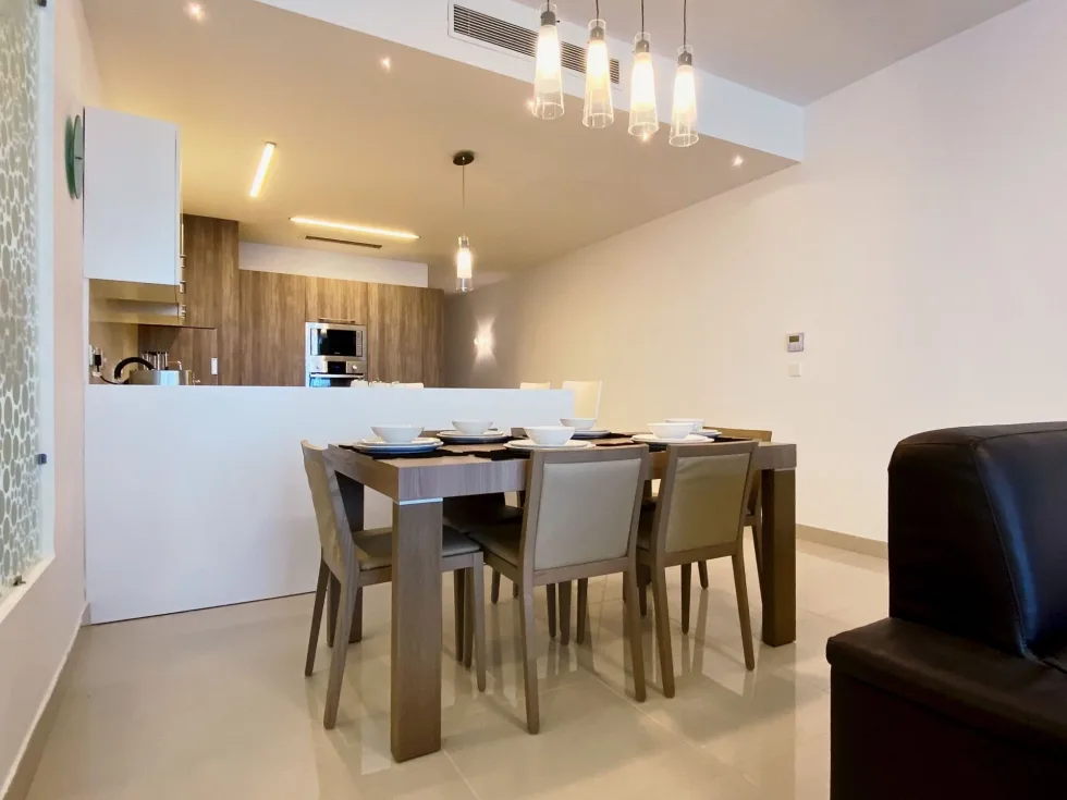 3 bed Apartment For Rent in Sliema, Sliema - thumb 4