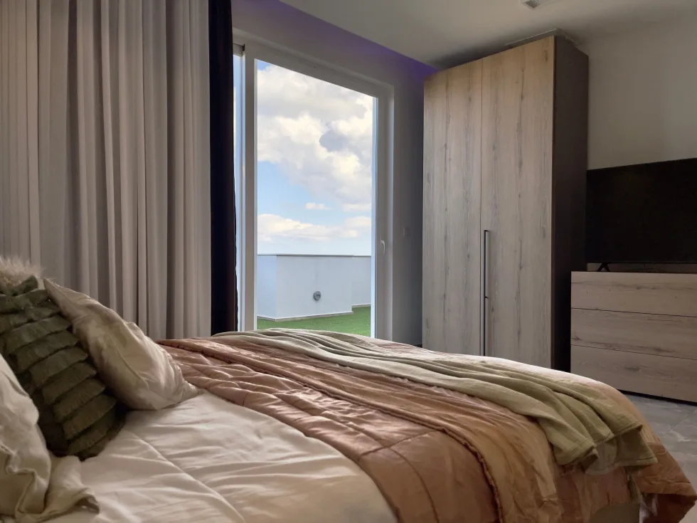 3 bed Penthouse For Rent in St Julian's, St Julian's - thumb 12