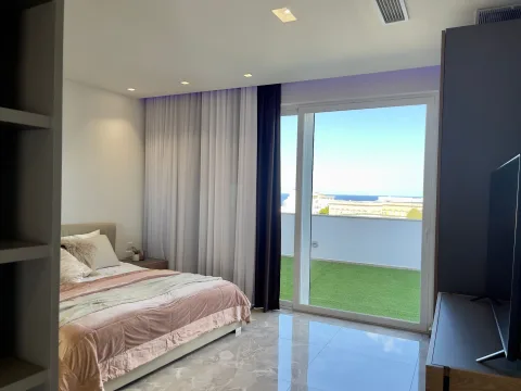 3 bed Penthouse For Rent in St Julian's, St Julian's - thumb 13