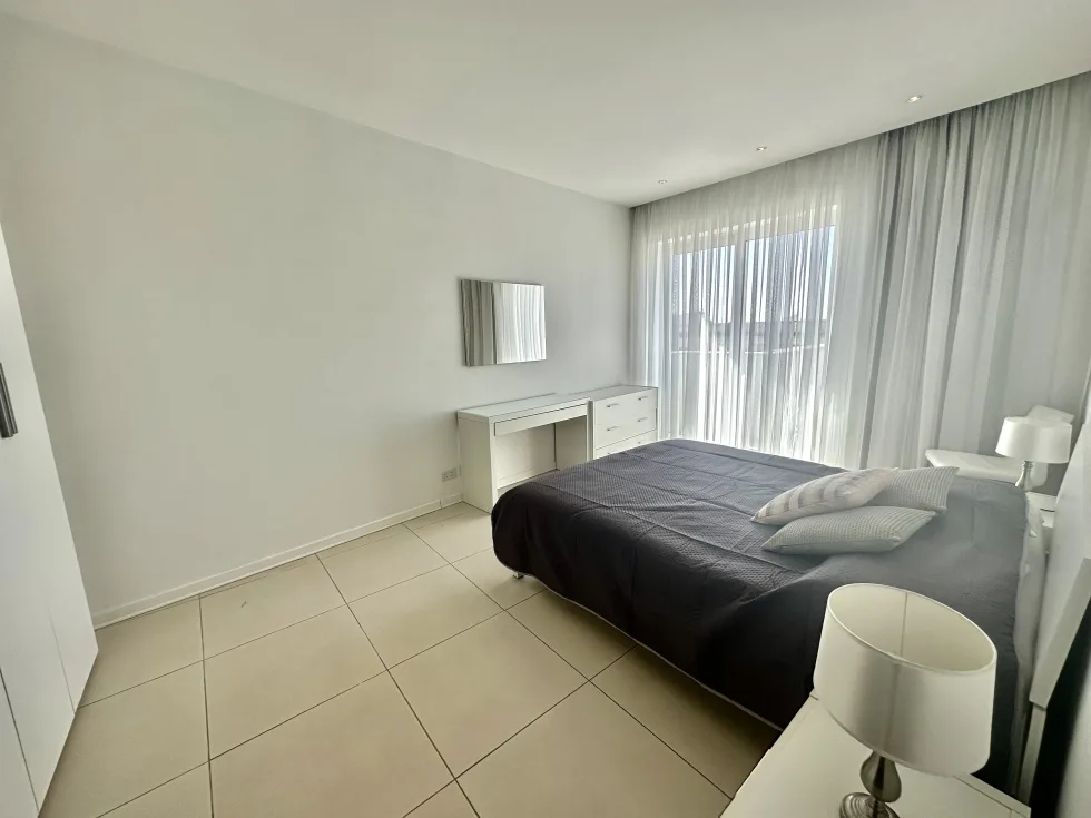 2 bed Penthouse For Rent in Sliema, Sliema - thumb 7