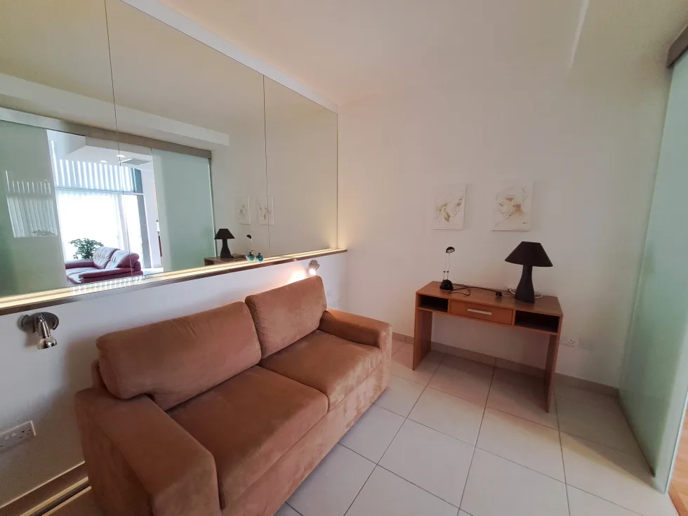 2 bed Apartment For Rent in St Julian's, St Julian's - thumb 5