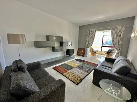 4 bed Apartment For Rent in Sliema, Sliema - thumb 9