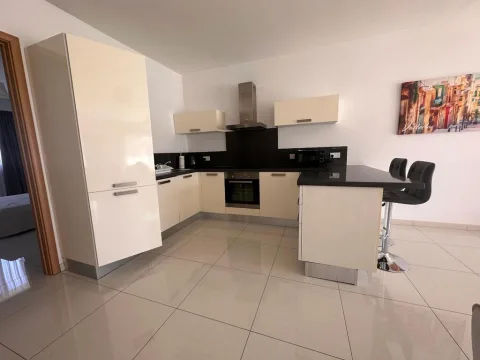 2 bed Penthouse For Rent in Swieqi, Swieqi - thumb 5