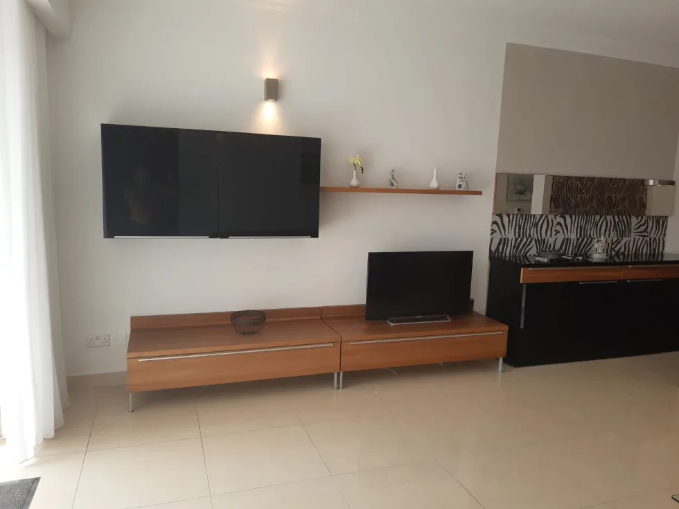 1 bed Apartment For Rent in Sliema, Sliema - thumb 4