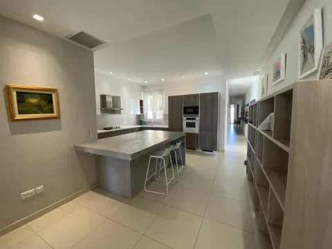 3 bed Apartment For Rent in Sliema, Sliema - thumb 1