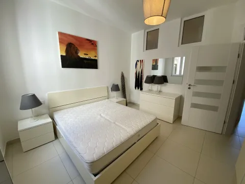 3 bed Apartment For Rent in Sliema, Sliema - thumb 13