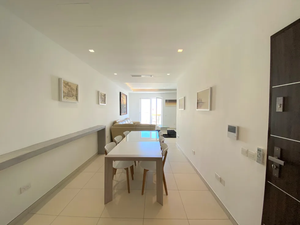 3 bed Apartment For Rent in Sliema, Sliema - thumb 5