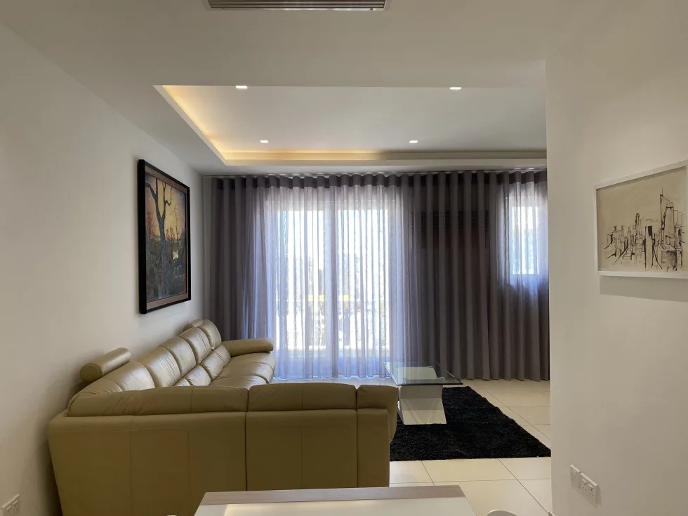 3 bed Apartment For Rent in Sliema, Sliema - thumb 6