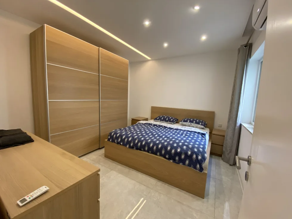 2 bed Apartment For Rent in Sliema, Sliema - thumb 10